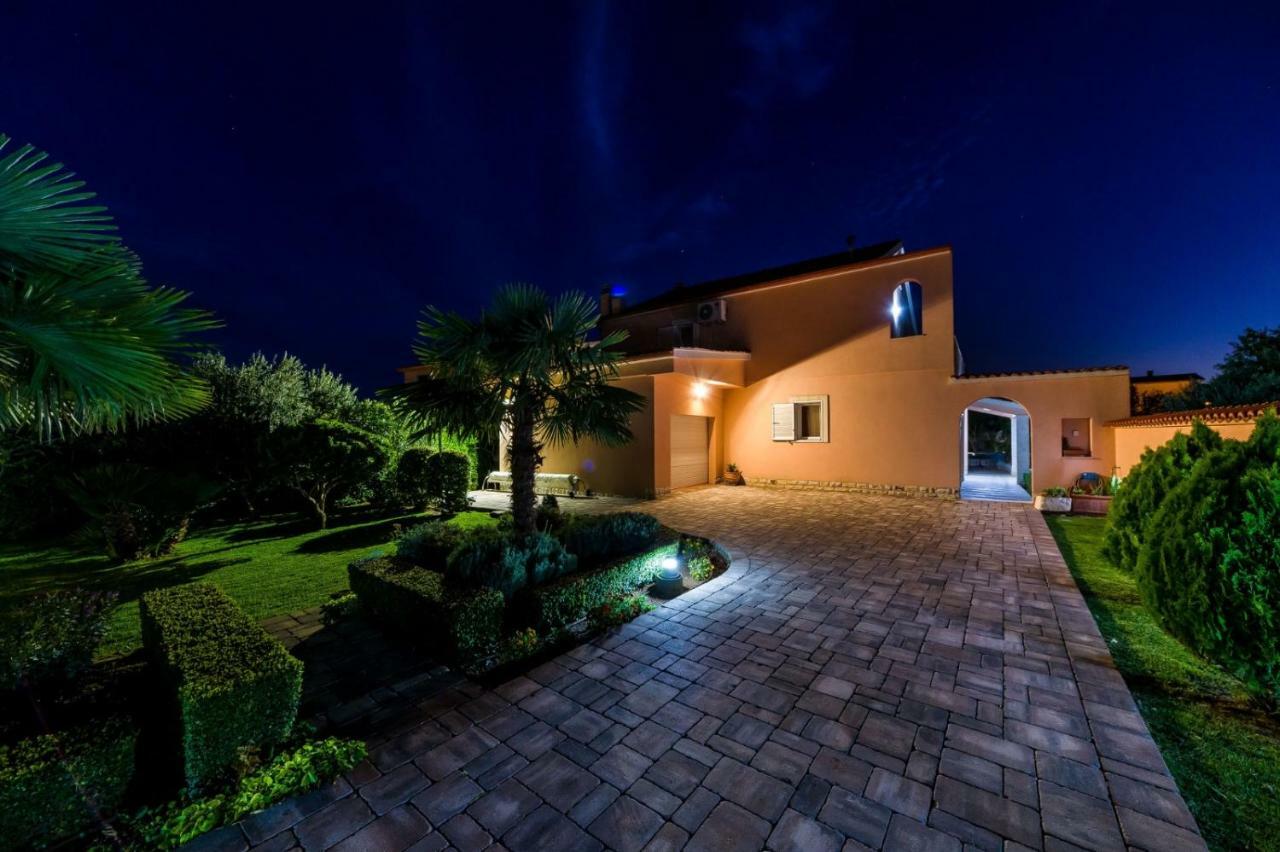 Navis Luxury Villa Vodice Luaran gambar