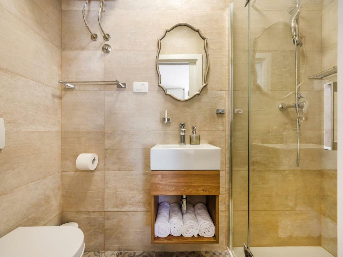 Navis Luxury Villa Vodice Luaran gambar