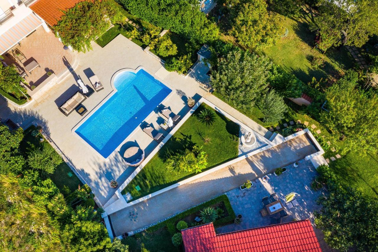 Navis Luxury Villa Vodice Luaran gambar