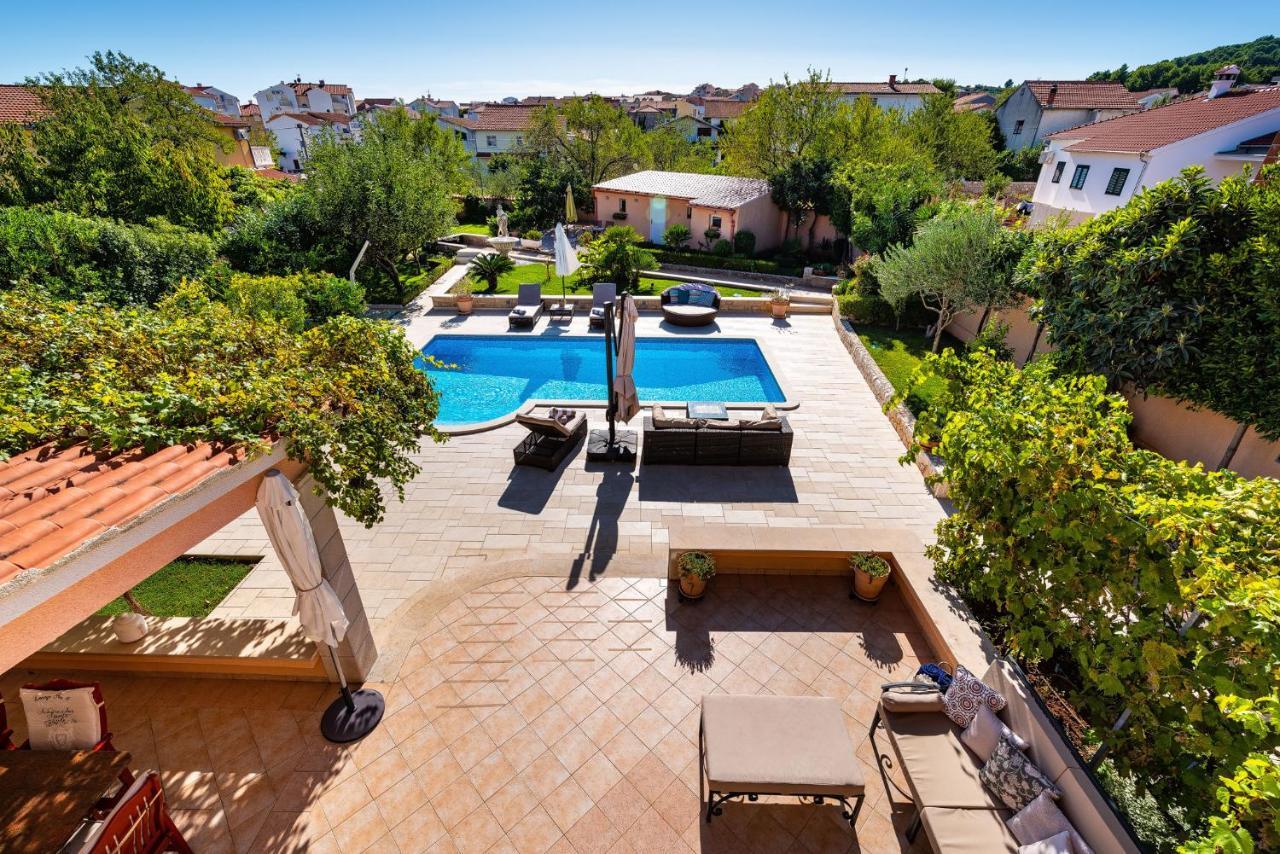 Navis Luxury Villa Vodice Luaran gambar