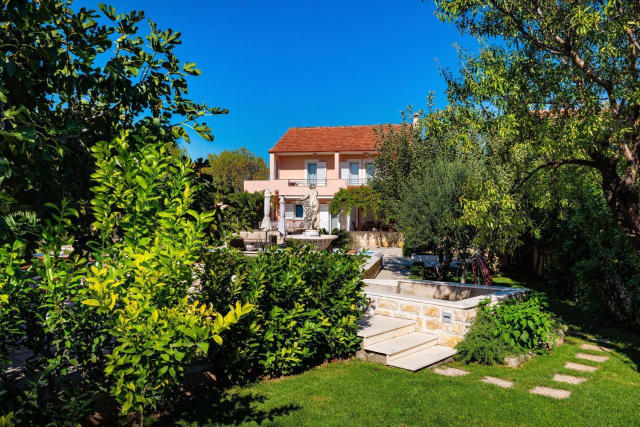 Navis Luxury Villa Vodice Luaran gambar